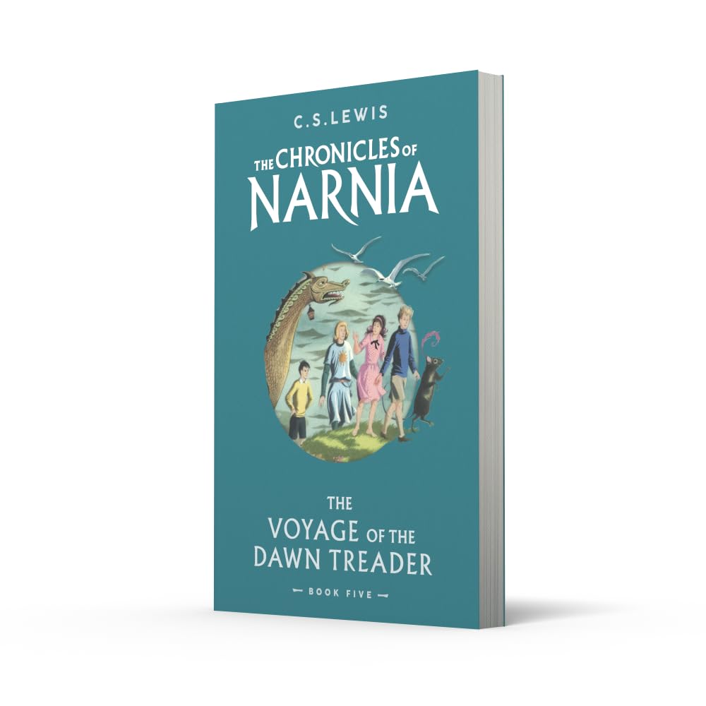 Book cover of 'The Chronicles of Narnia: The Voyage of the Dawn Treader' by C.S. Lewis on a white background